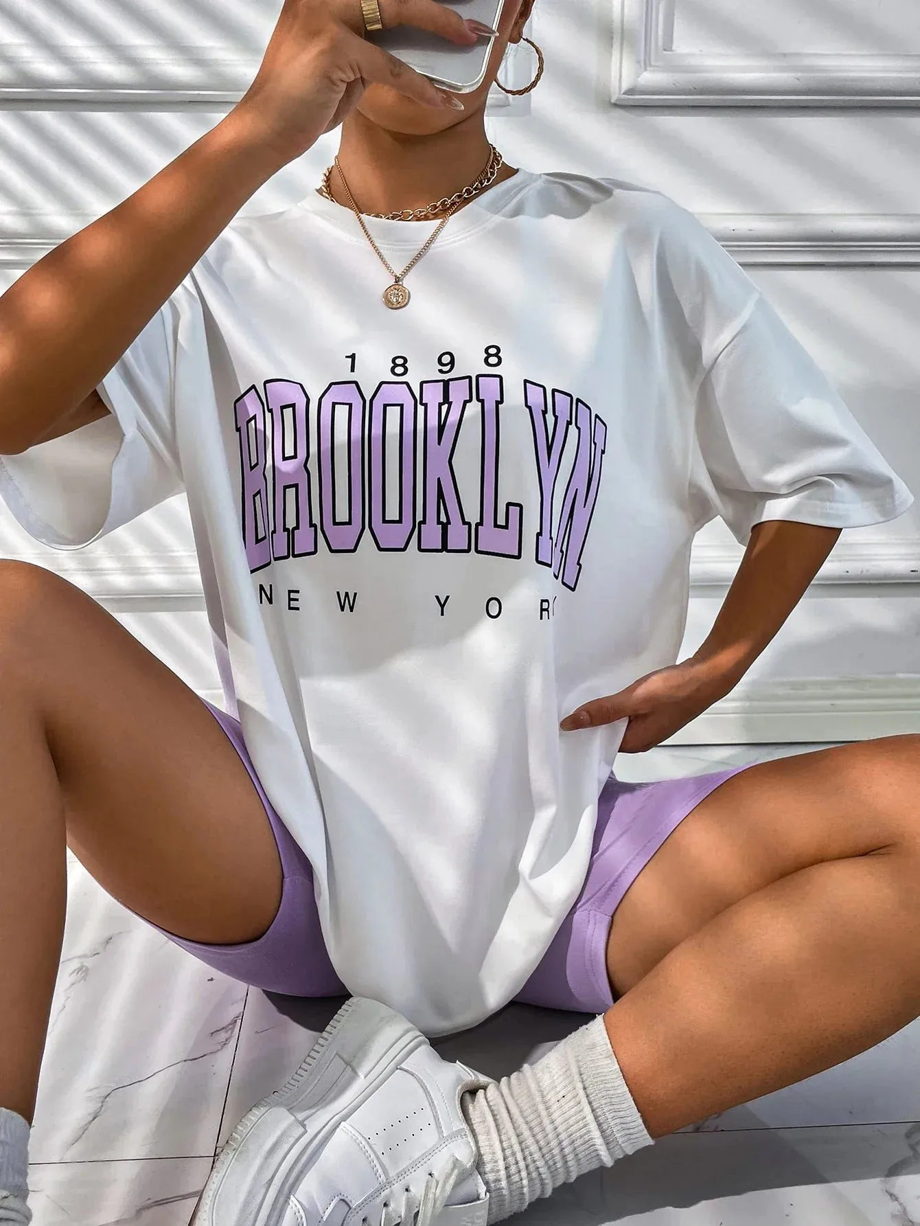 1898 Brooklyn New York Print Oversized T-Shirt
