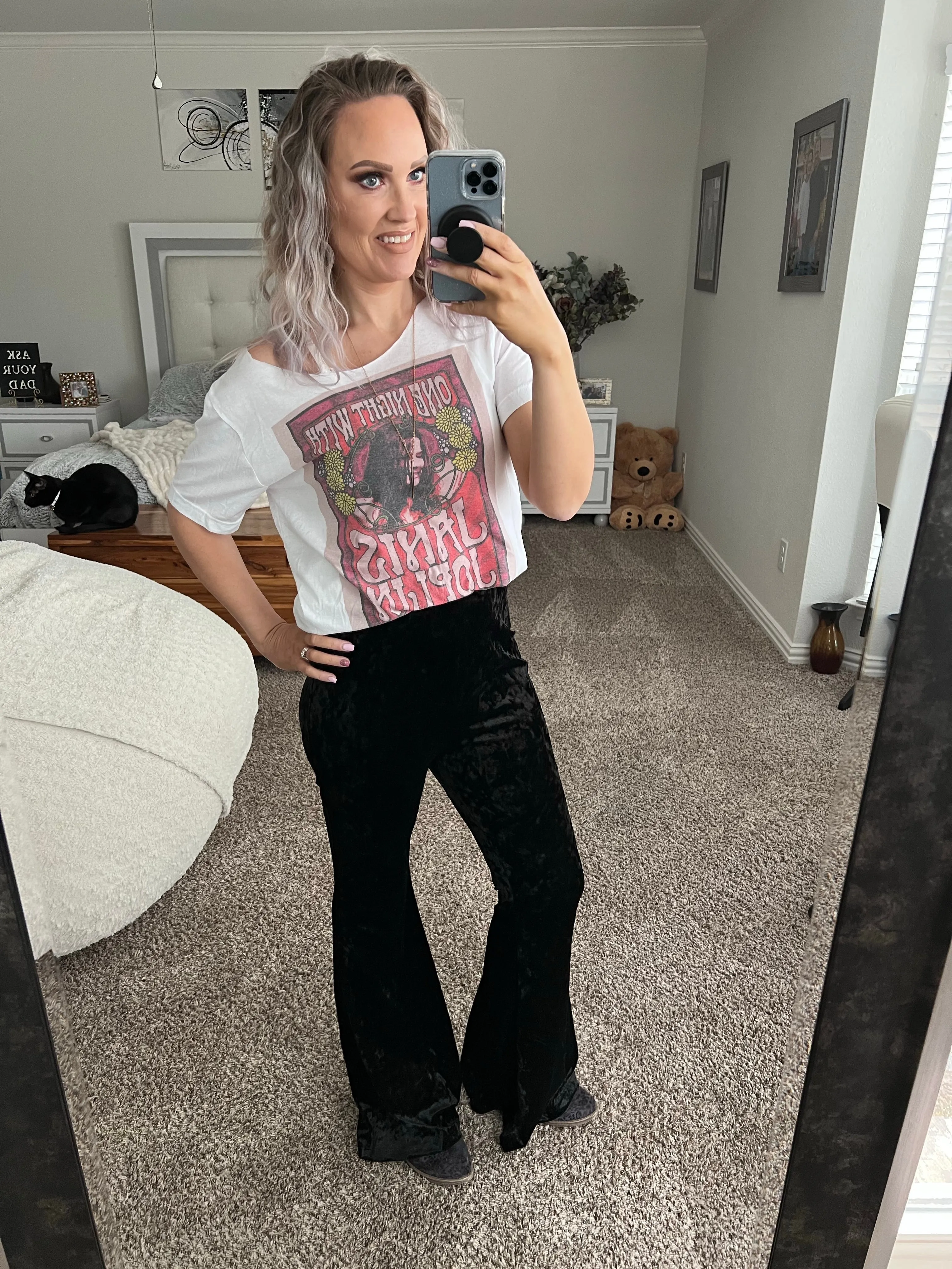 Alanna Black Velvet Bells