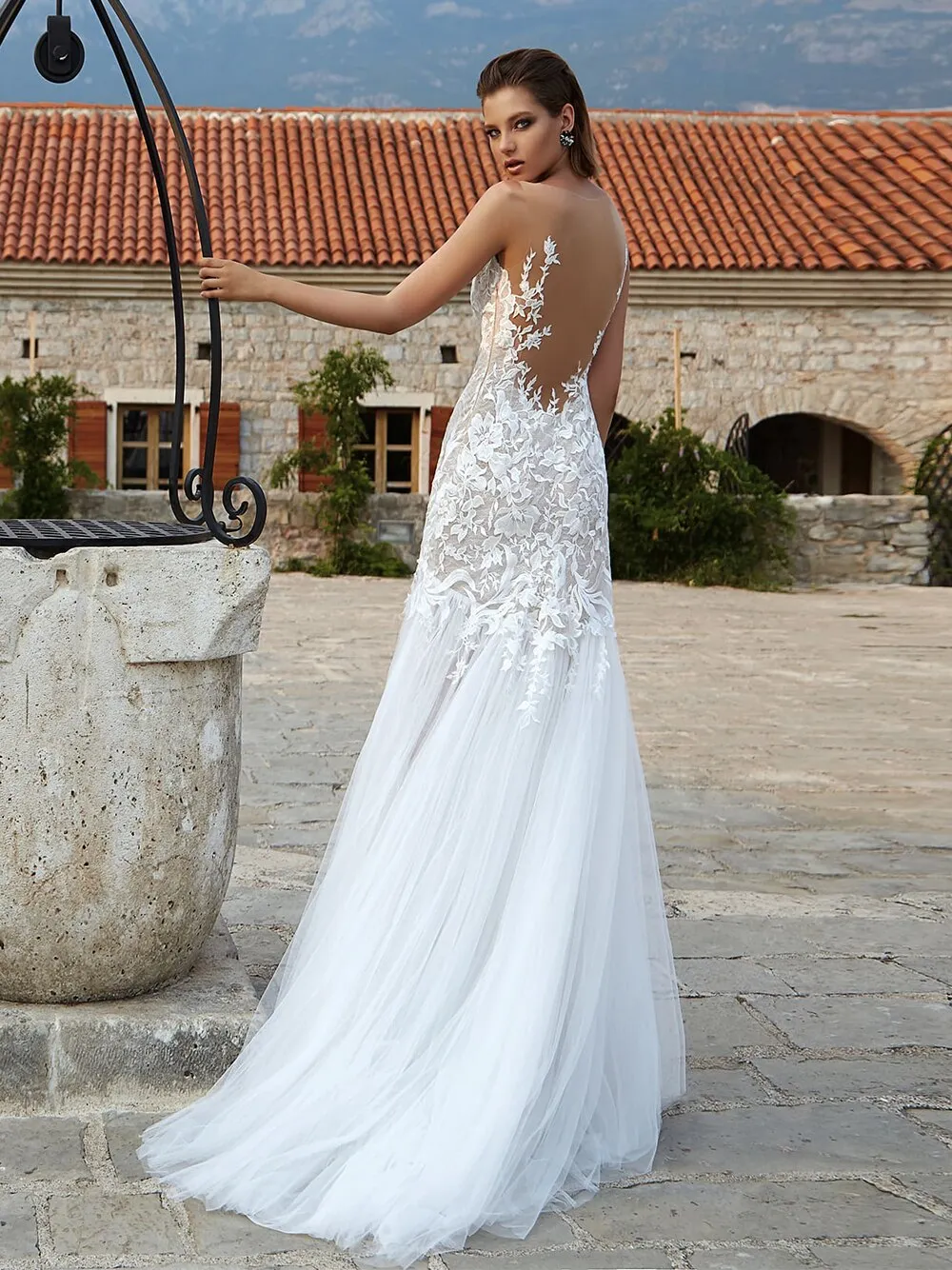 Backless Lace Floor Length Bridal Gowns