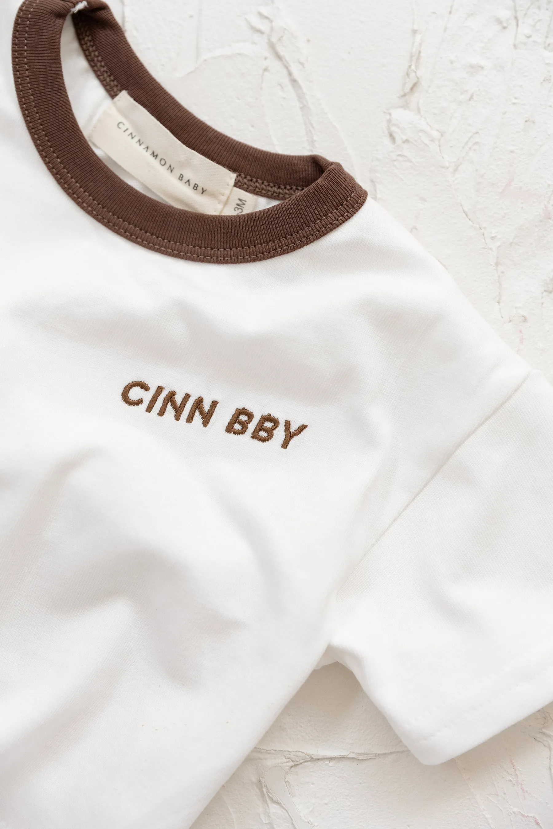 cinnamon baby organic cotton tee - chocolate