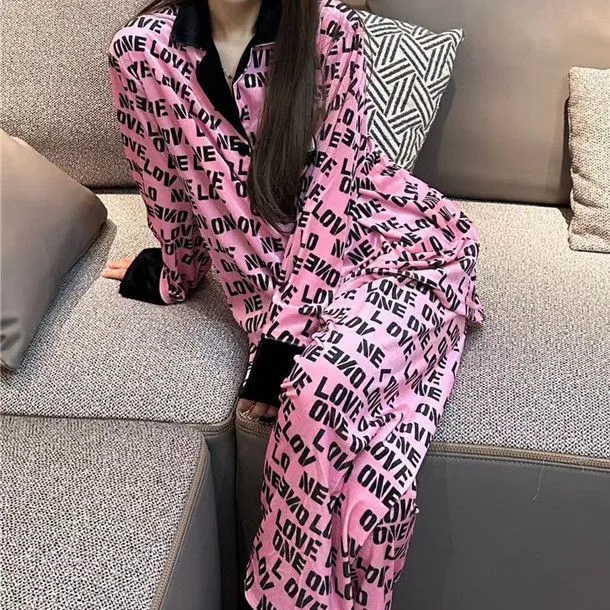 Letter Print Lapel Velvet Pajamas Home Set
