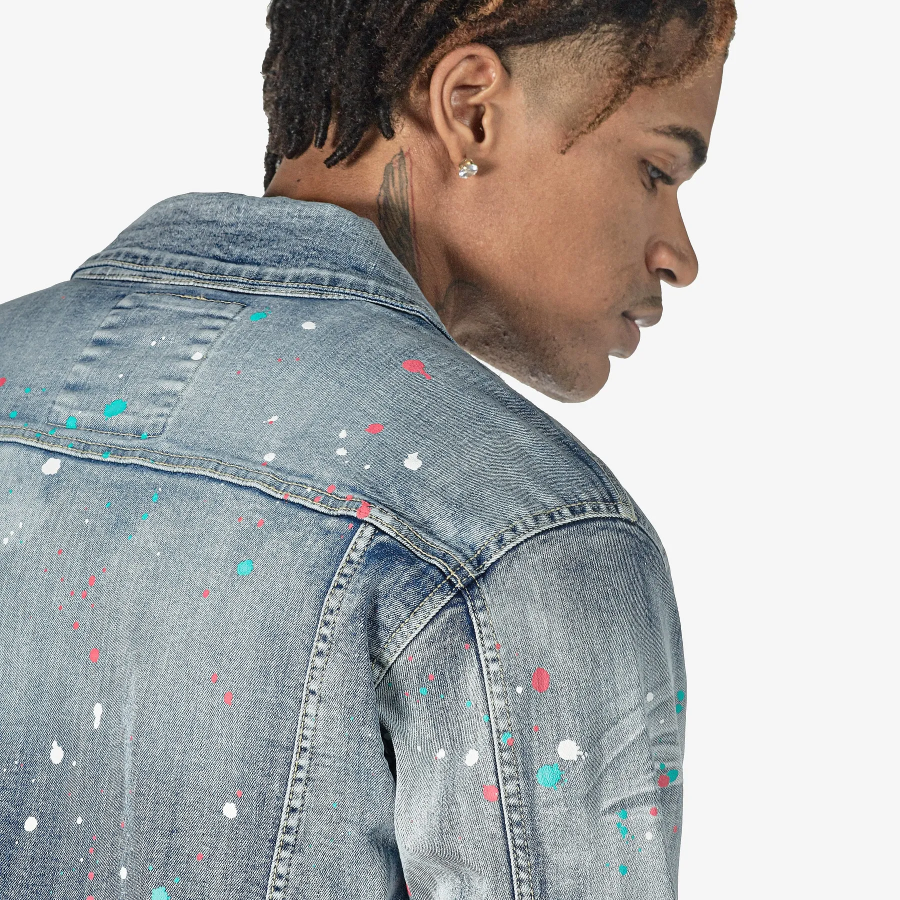 LIGHT SAND BLUE DENIM JACKET W/ SPOT DETAIL