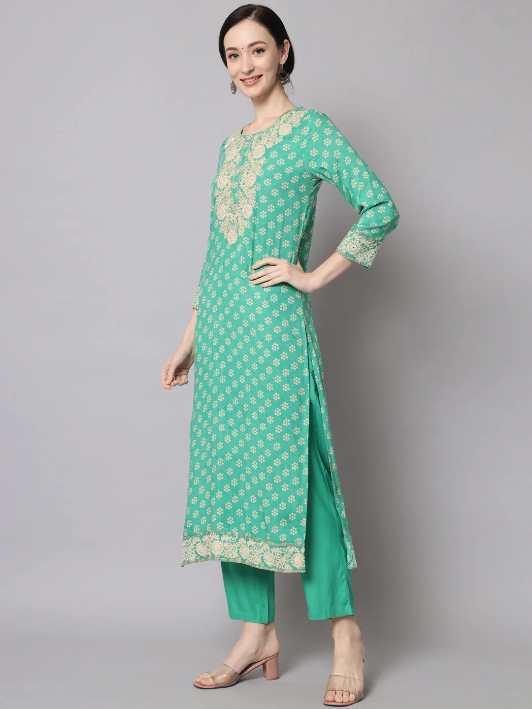 Nehamta Green Color Rayon Straight Women's Kurta With Pant