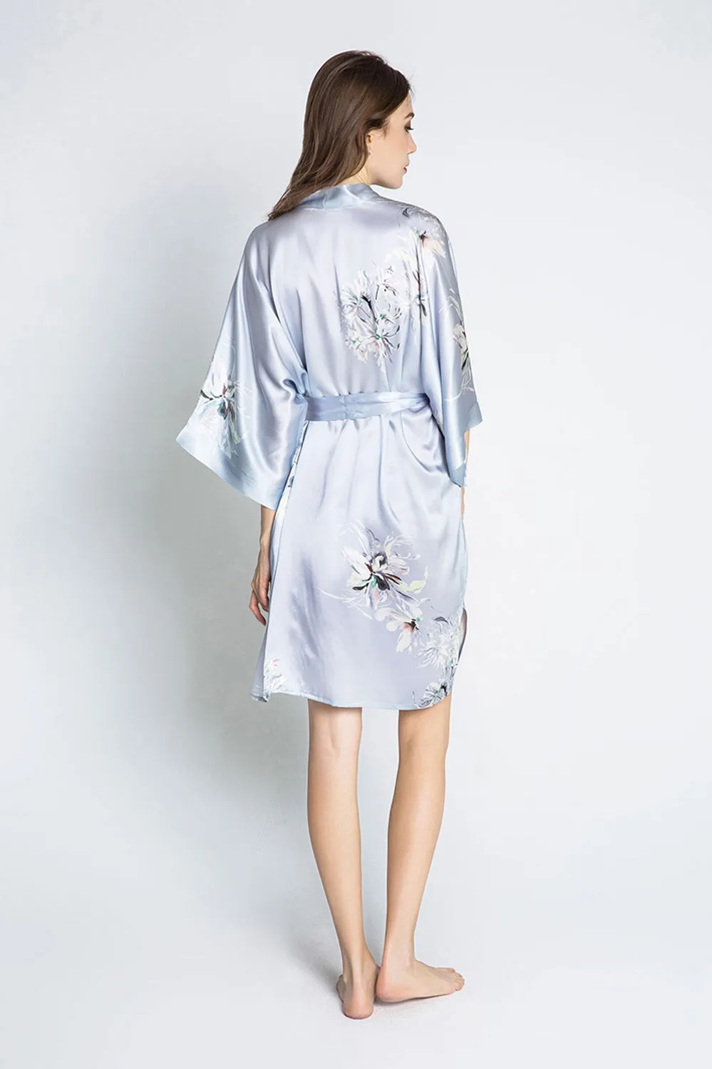 Silk Yuri Short Kimono Robe