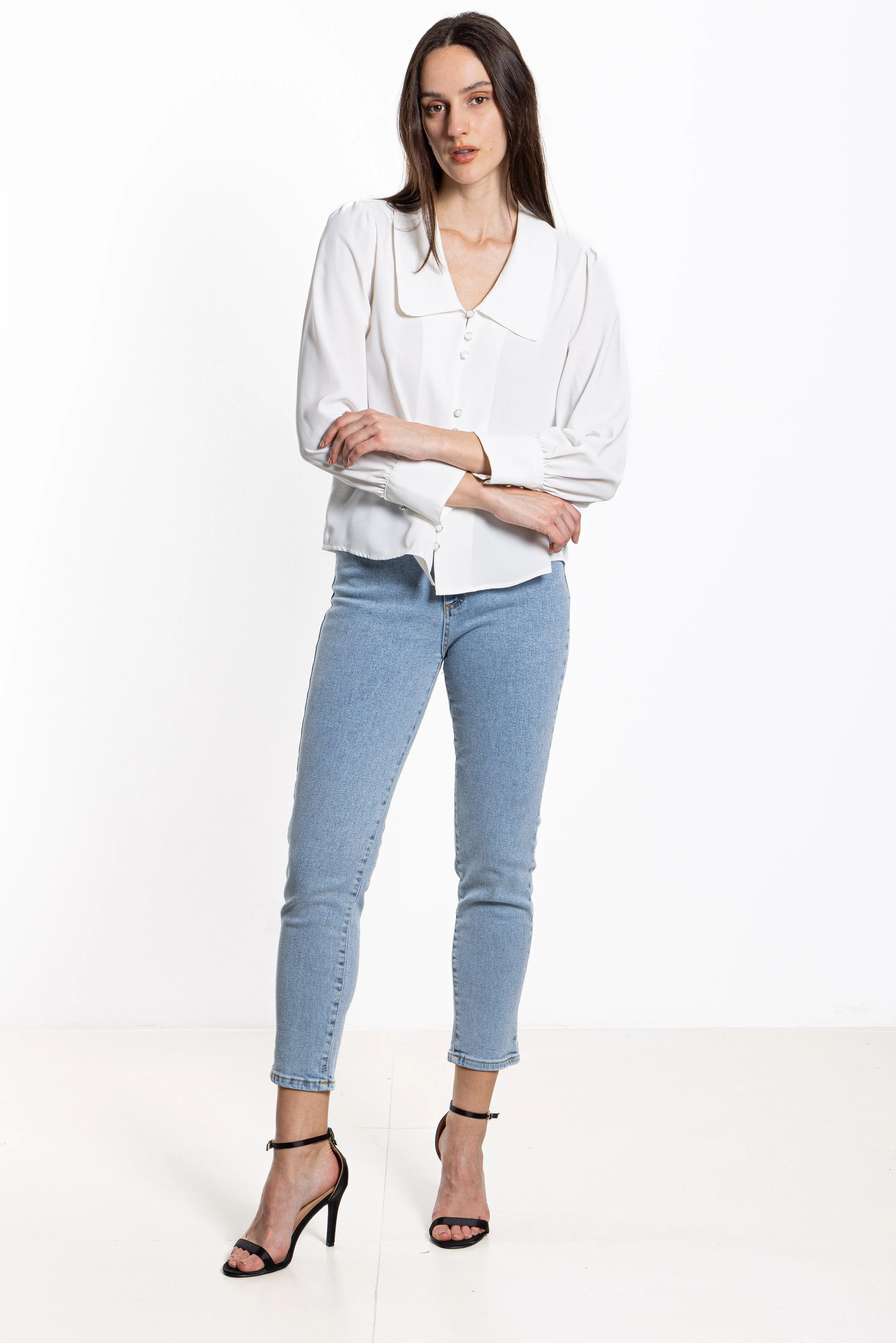 SLIM FIT JEANS