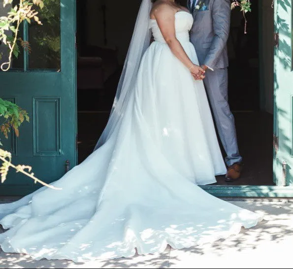 Strapless Organza Wedding Gown All Sizes/Colors