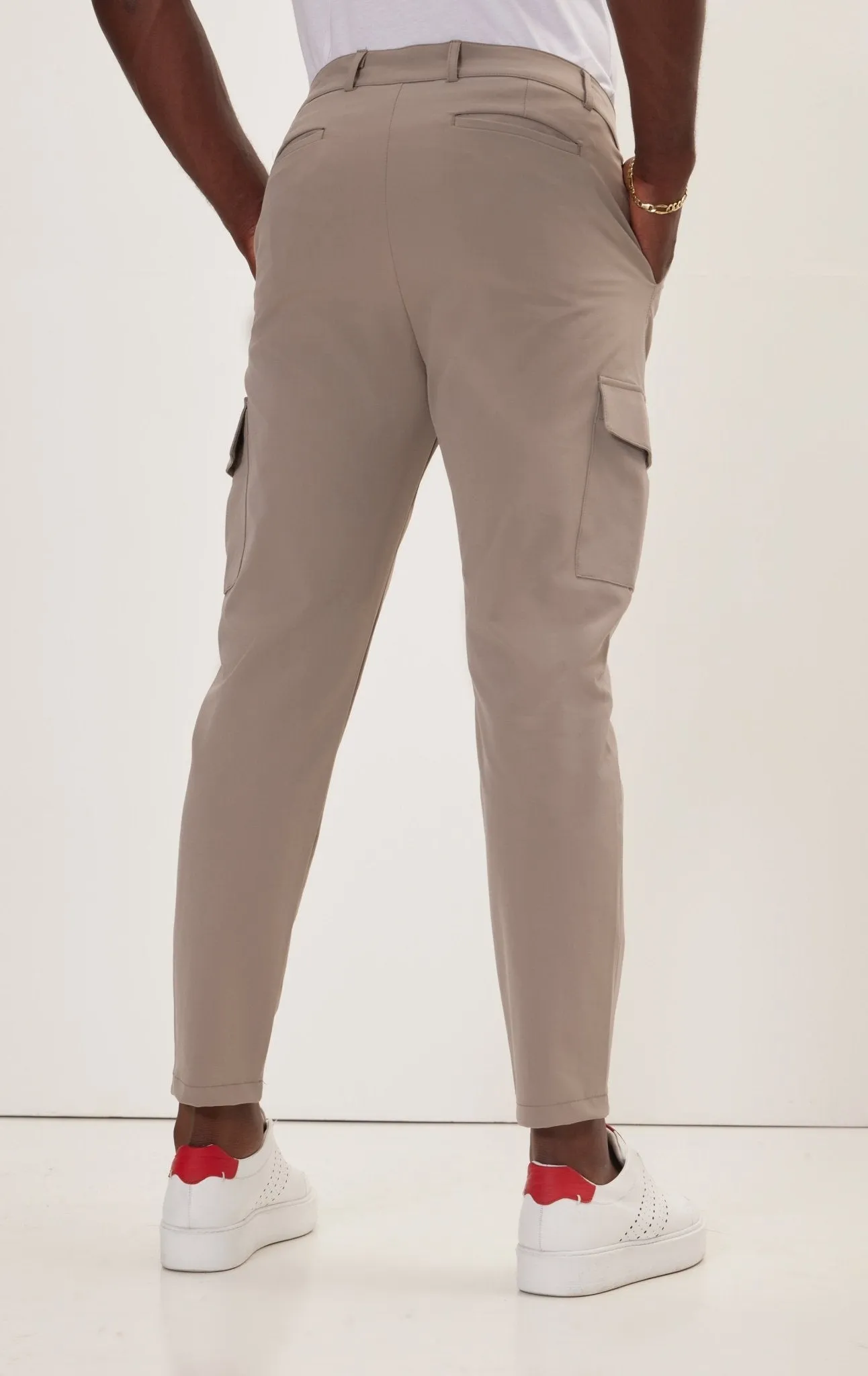Tapered No-Wrinkle Utility Pants - Vizon