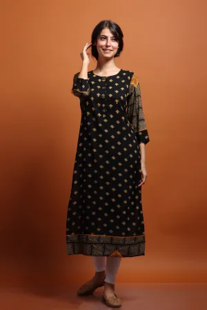 Womens Kurta Black Color Rayon Straight